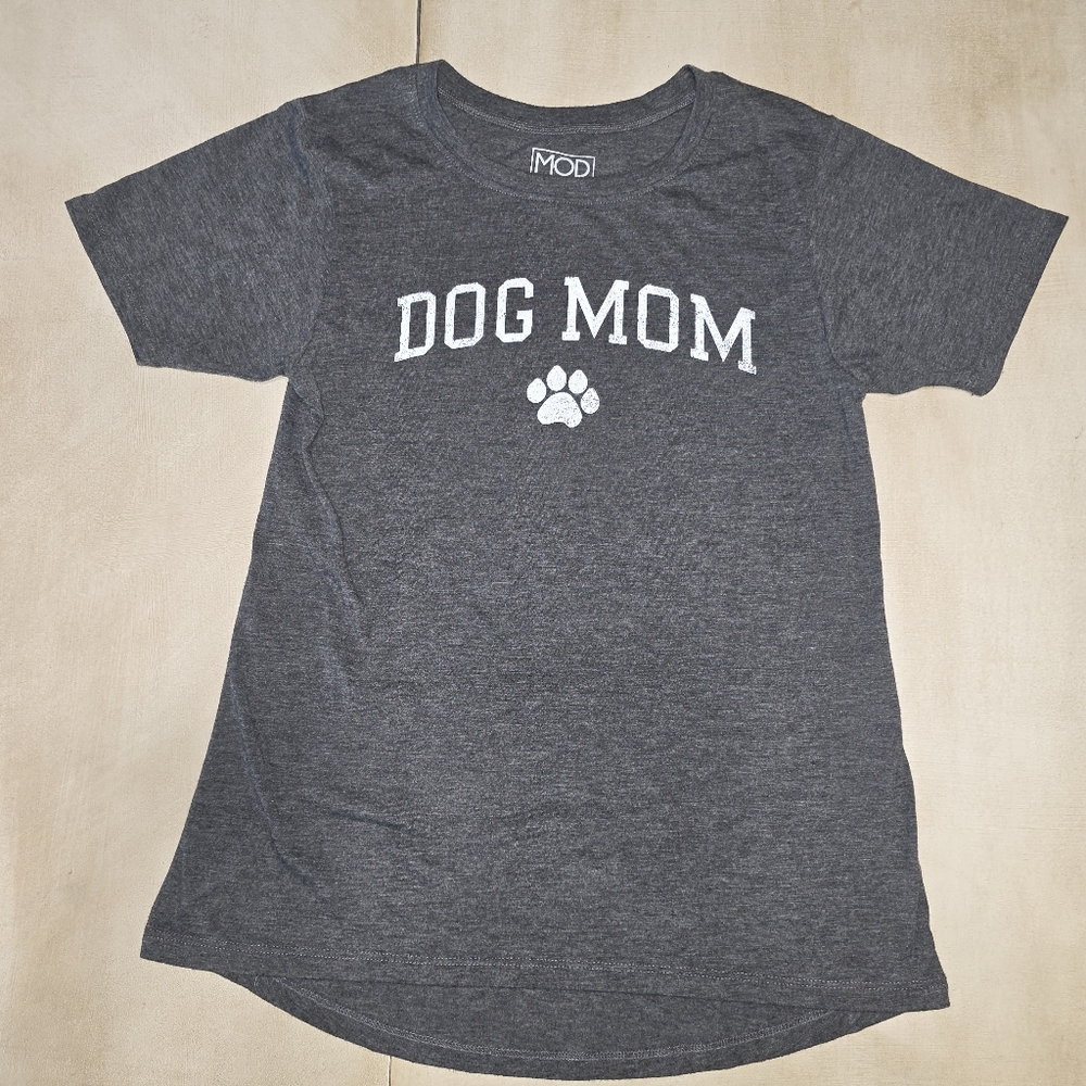 Gray Dog Mom T-Shirt. Dog Mom Graphic Tee - Picture 2 of 6